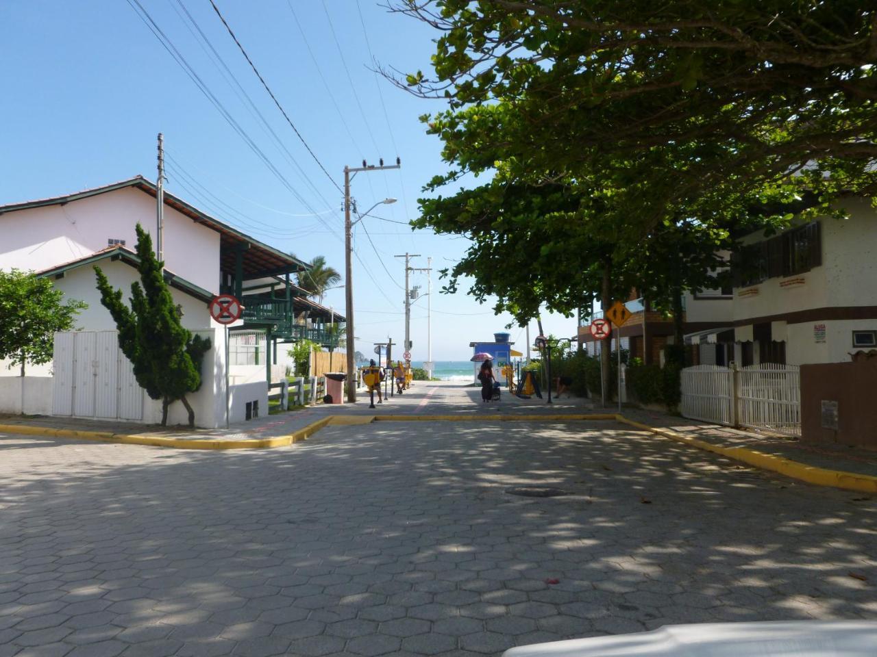Apartamento 12 - Bombinhas Exterior foto